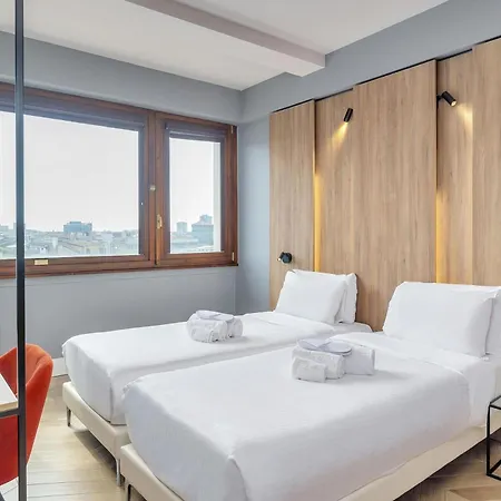 Center Duomo Hotel